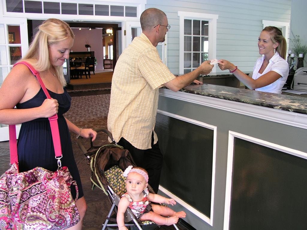 Springfield Hotel And Suites Kingsland Extérieur photo